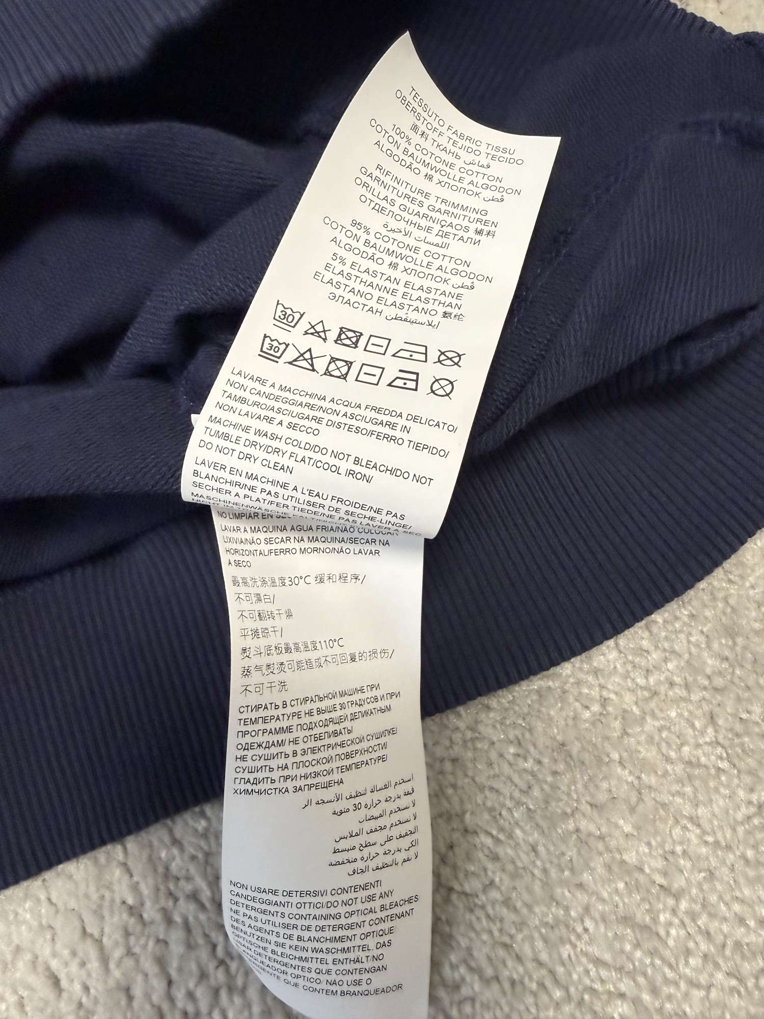 Moschino detska mikina velkost 14