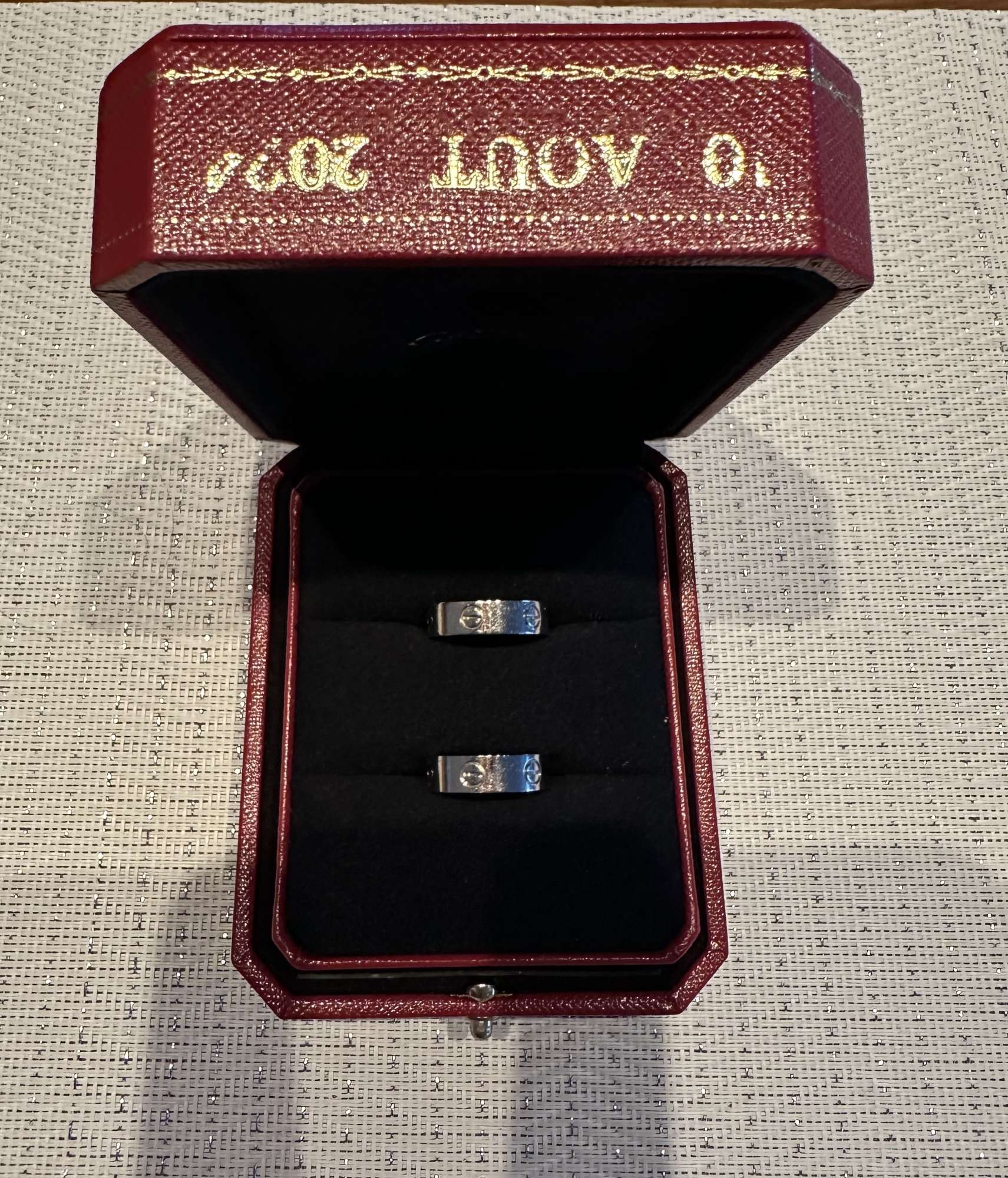 Cartier Love -zlaty prsten z bieleho zlata