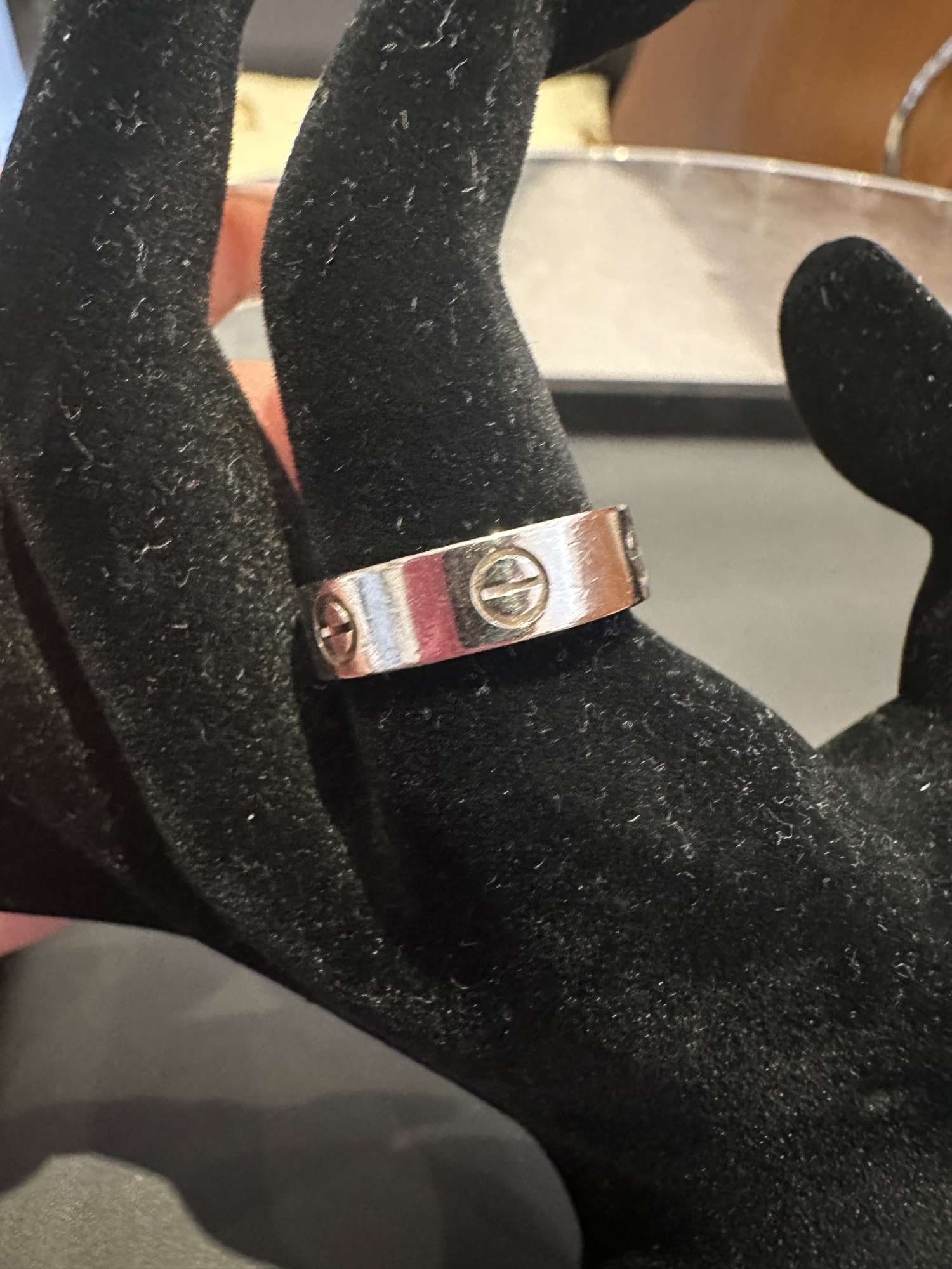 Cartier Love -zlaty prsten z bieleho zlata