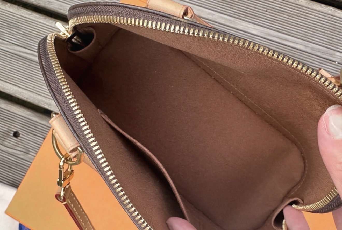 Louis Vuitton Alma bb