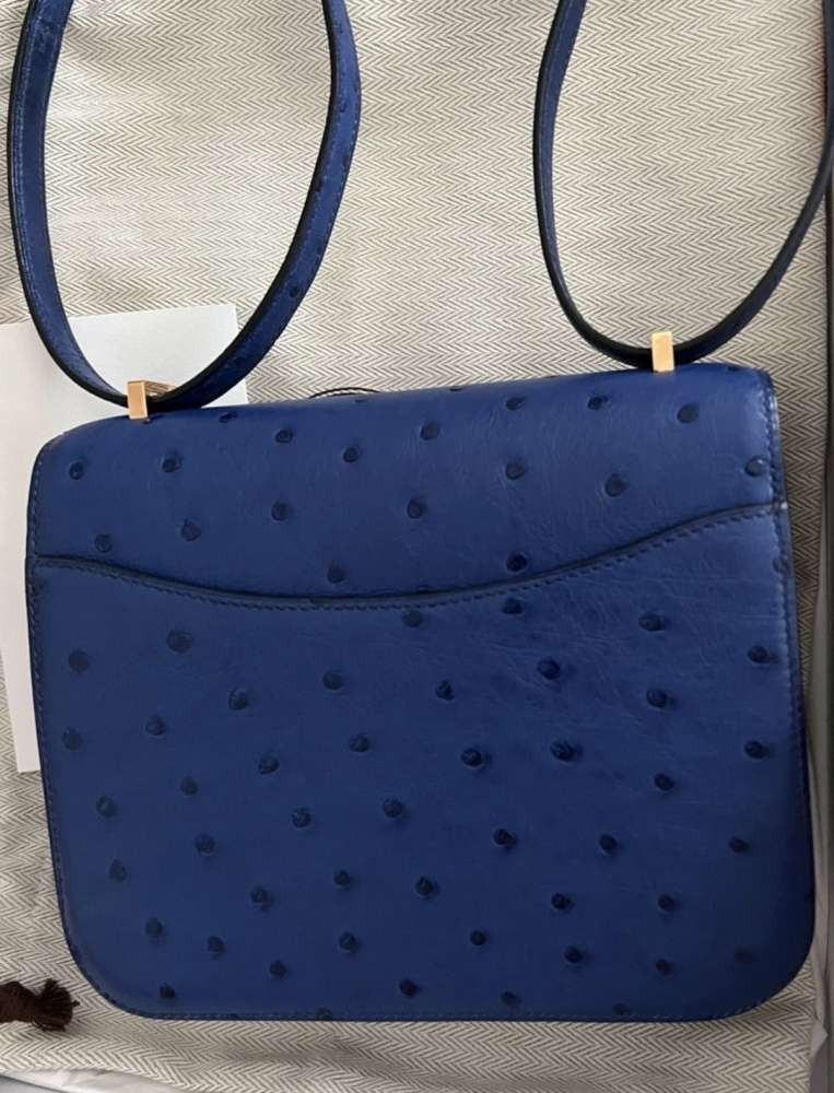 Hermès Constance 18 pštros Bleu Saphir Rose Gold
