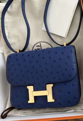 https://www.vipluxury.sk/Hermès Constance 18 pštros Bleu Saphir Rose Gold