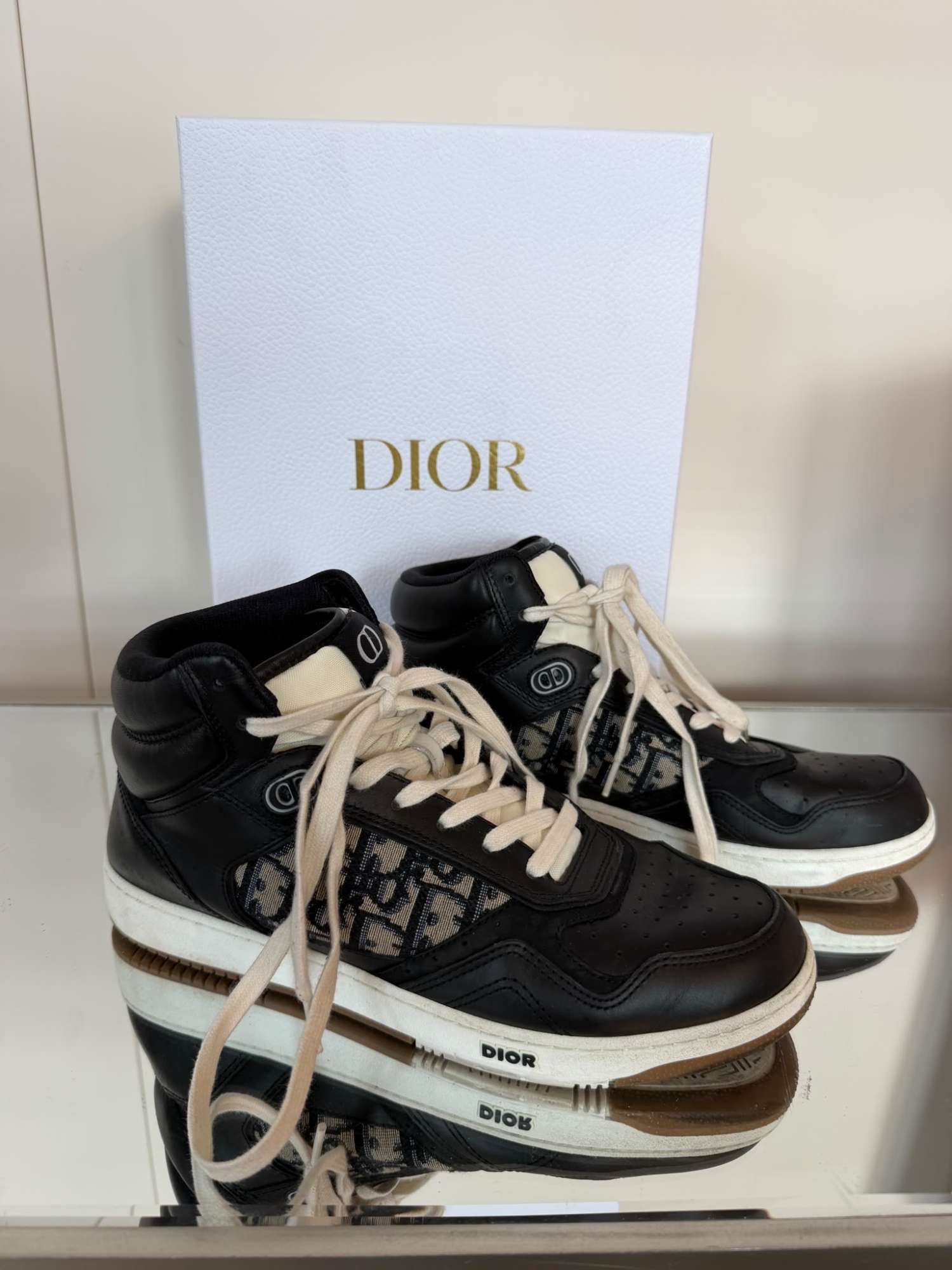 Dior kožené členkové tenisky