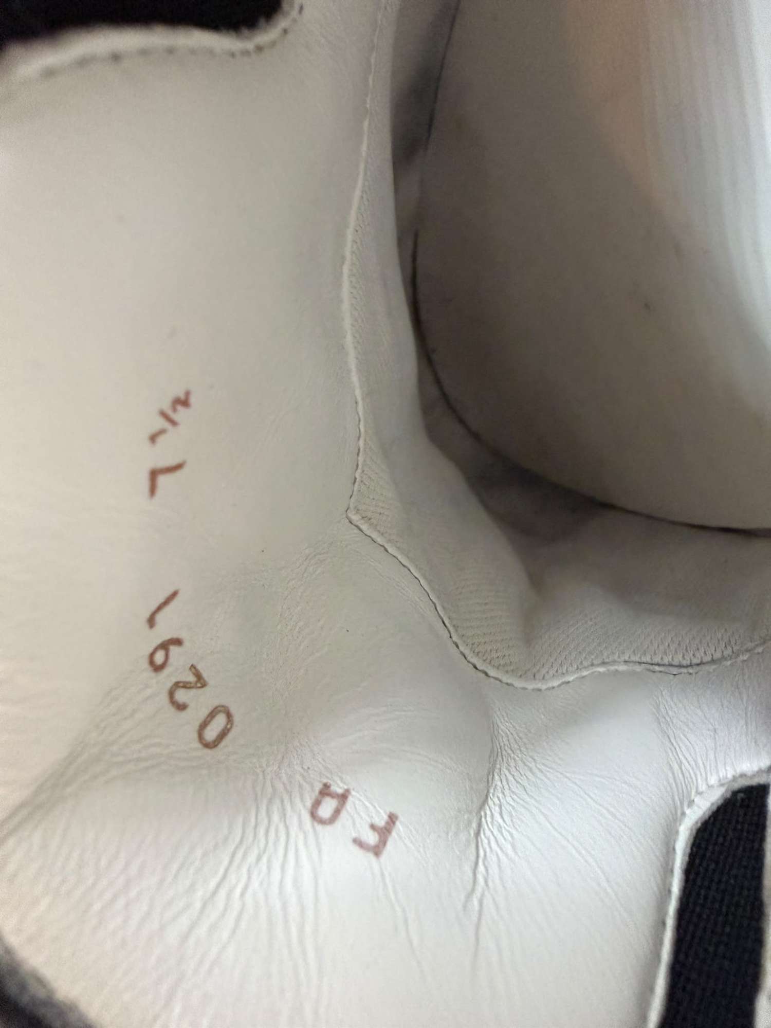 Louis Vuitton slip on tenisky