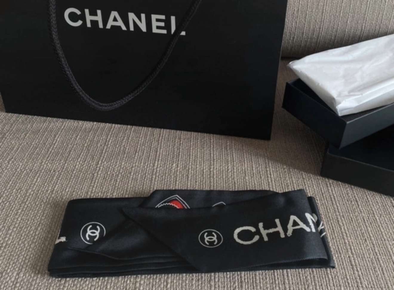 Chanel twilly