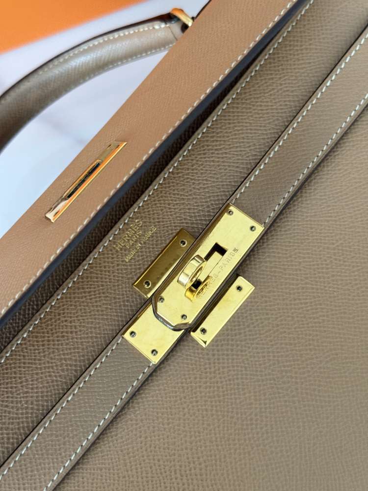 Hermes Kelly 32