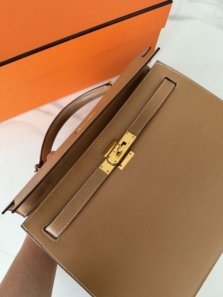 Hermes Kelly 32
