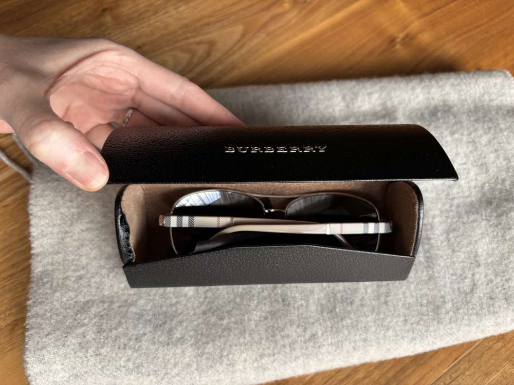 Aviator slnecne okuliare Burberry - model BE3080
