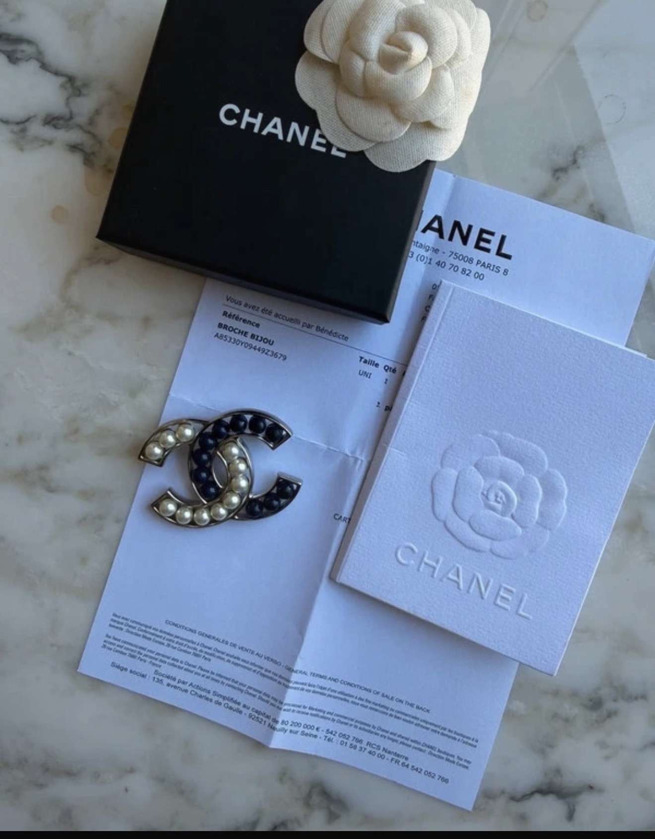 Chanel brošňa