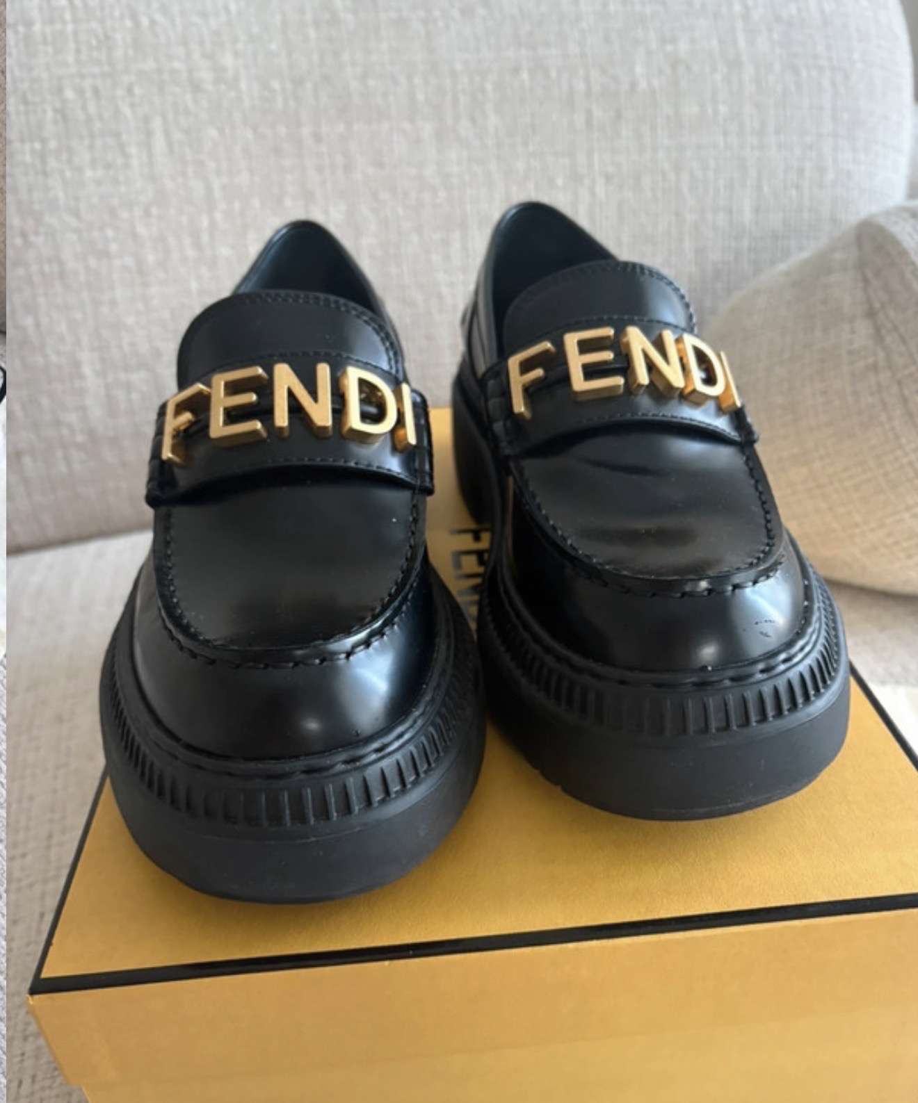 Fendi mokasinky
