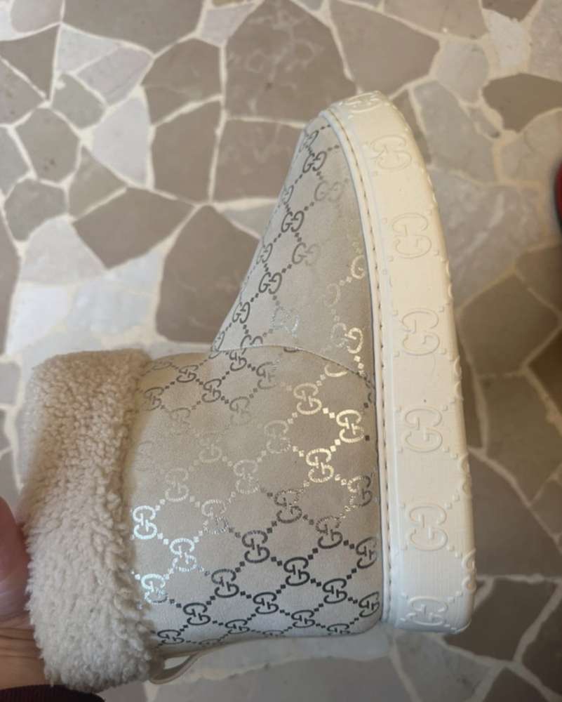 Gucci snehule