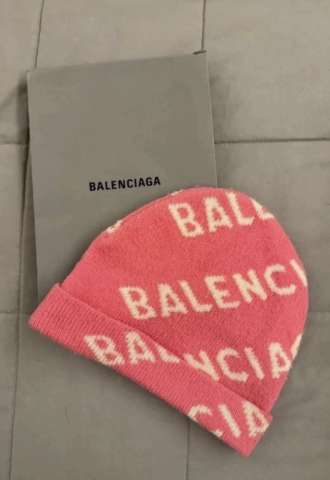 https://www.vipluxury.sk/Balenciaga čiapka