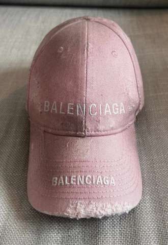 https://www.vipluxury.sk/Balenciaga šiltovka