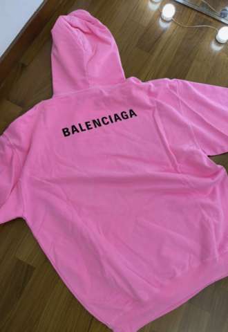 https://www.vipluxury.sk/Balenciaga mikina