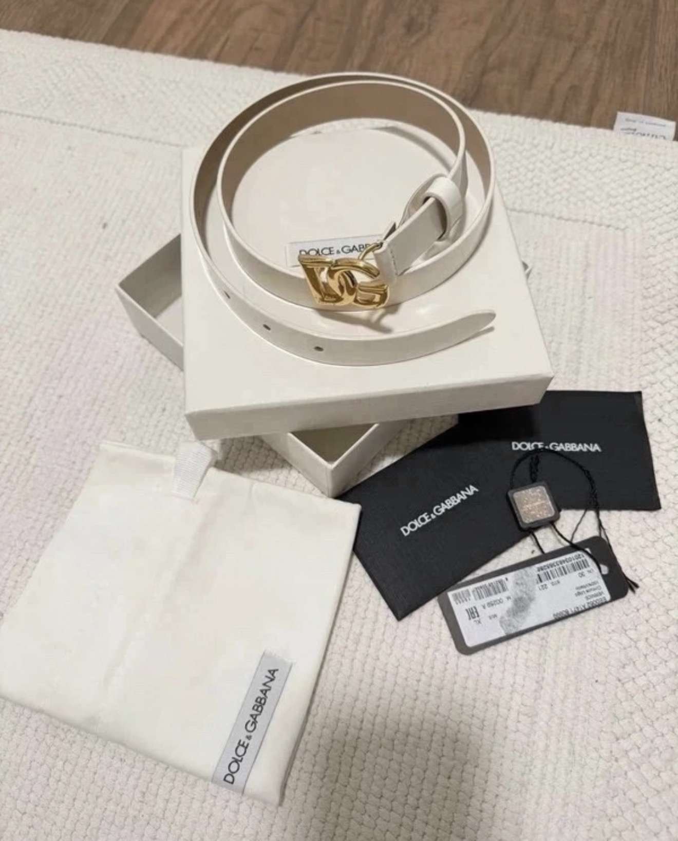 Dolce Gabbana opasok