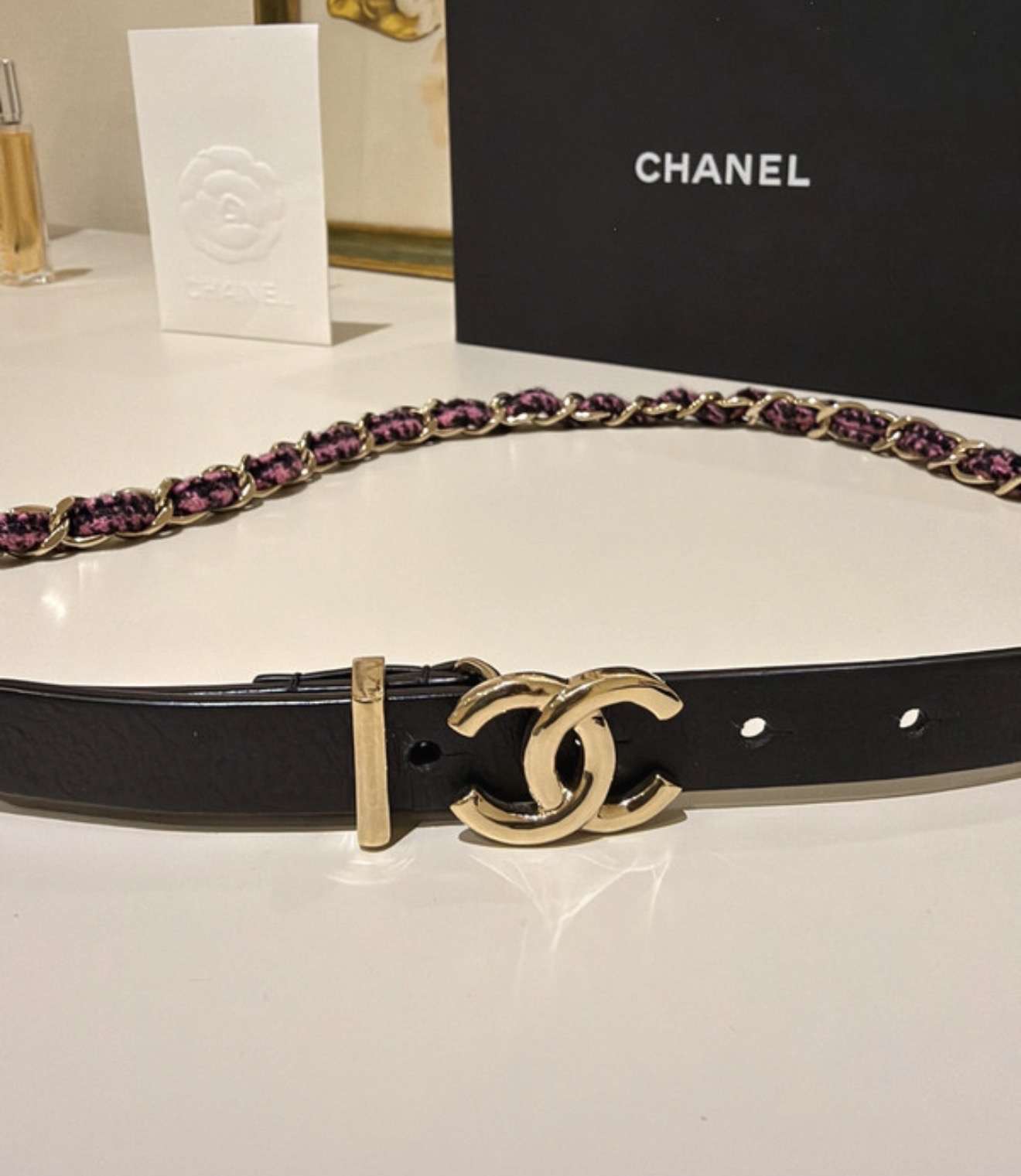Chanel opasok