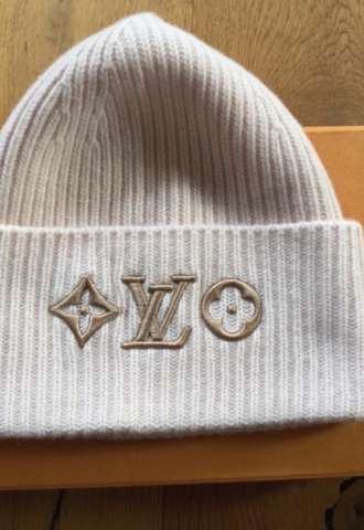 https://www.vipluxury.sk/Louis Vuitton čiapka
