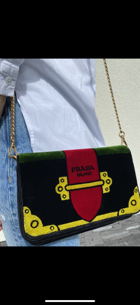 Prada kabelka