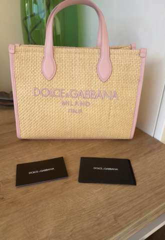 https://www.vipluxury.sk/Dolce Gabbana Taska