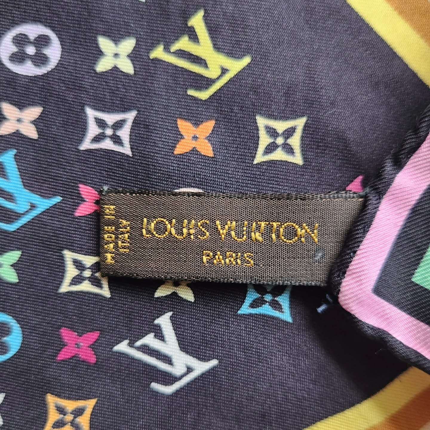 Louis Vuitton Foulard