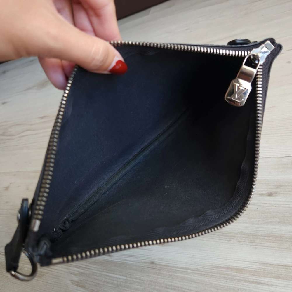Louis Vuitton Pochette