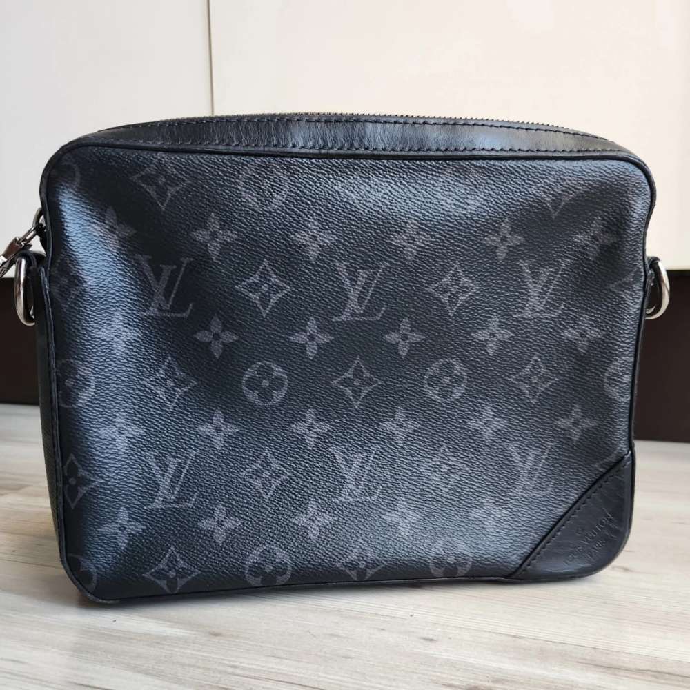 Louis Vuitton Pochette