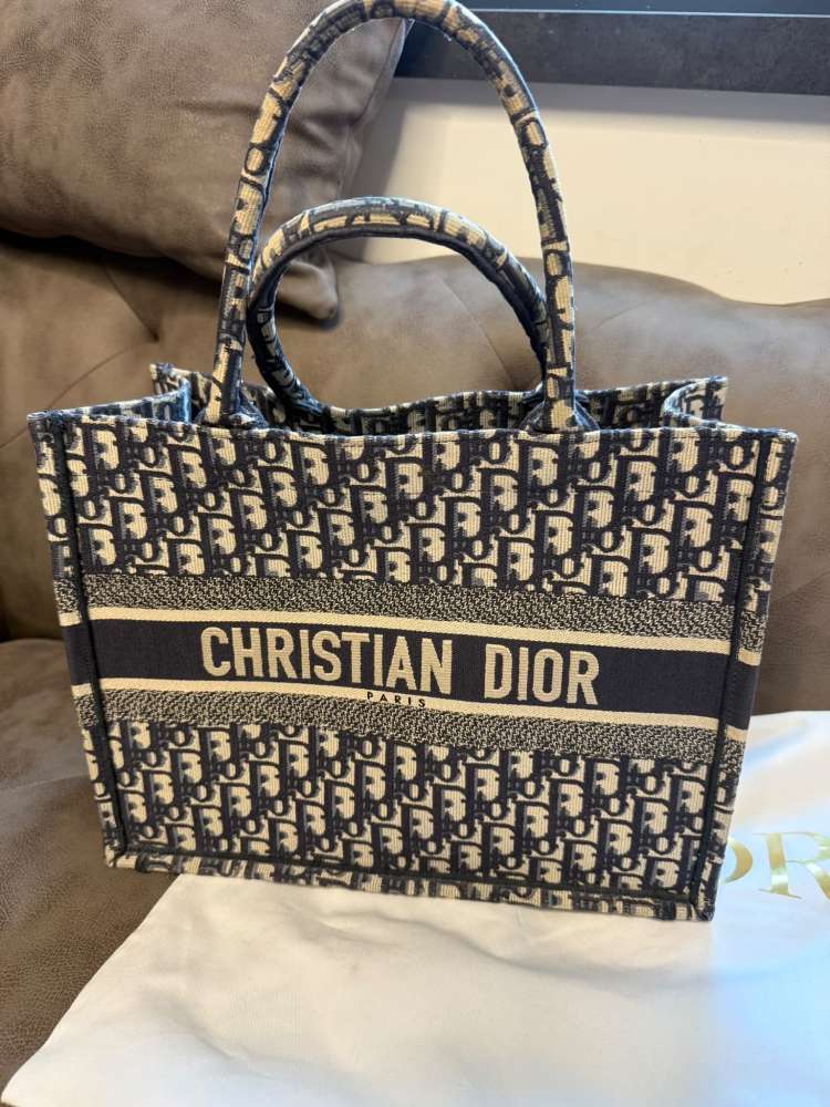 Dior tote bag
