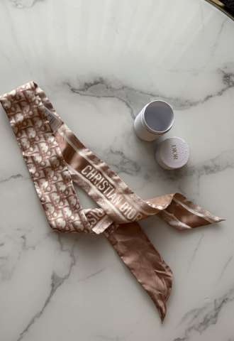 https://www.vipluxury.sk/Dior scarf