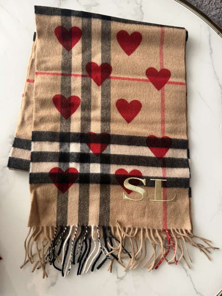 Burberry šál