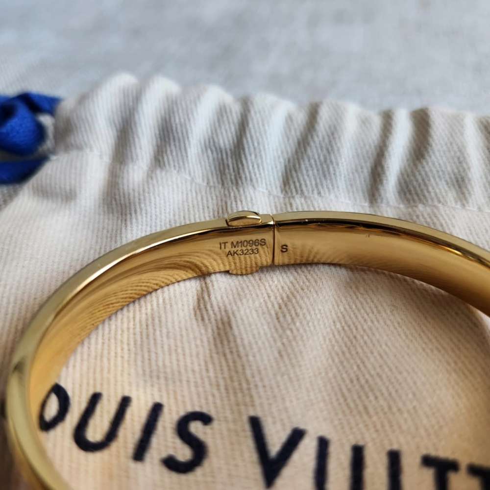 Louis Vuitton Naramek