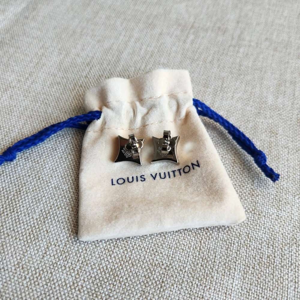 Louis Vuitton Nausnice