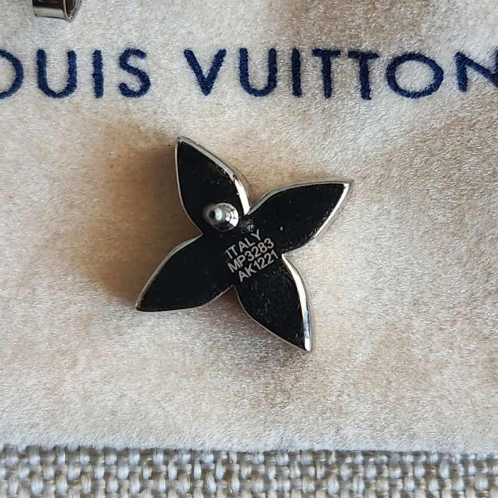 Louis Vuitton Nausnice