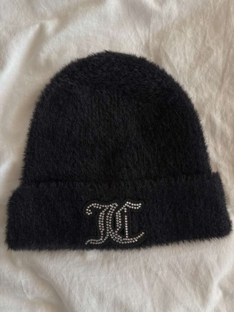 Juicy couture čiapka