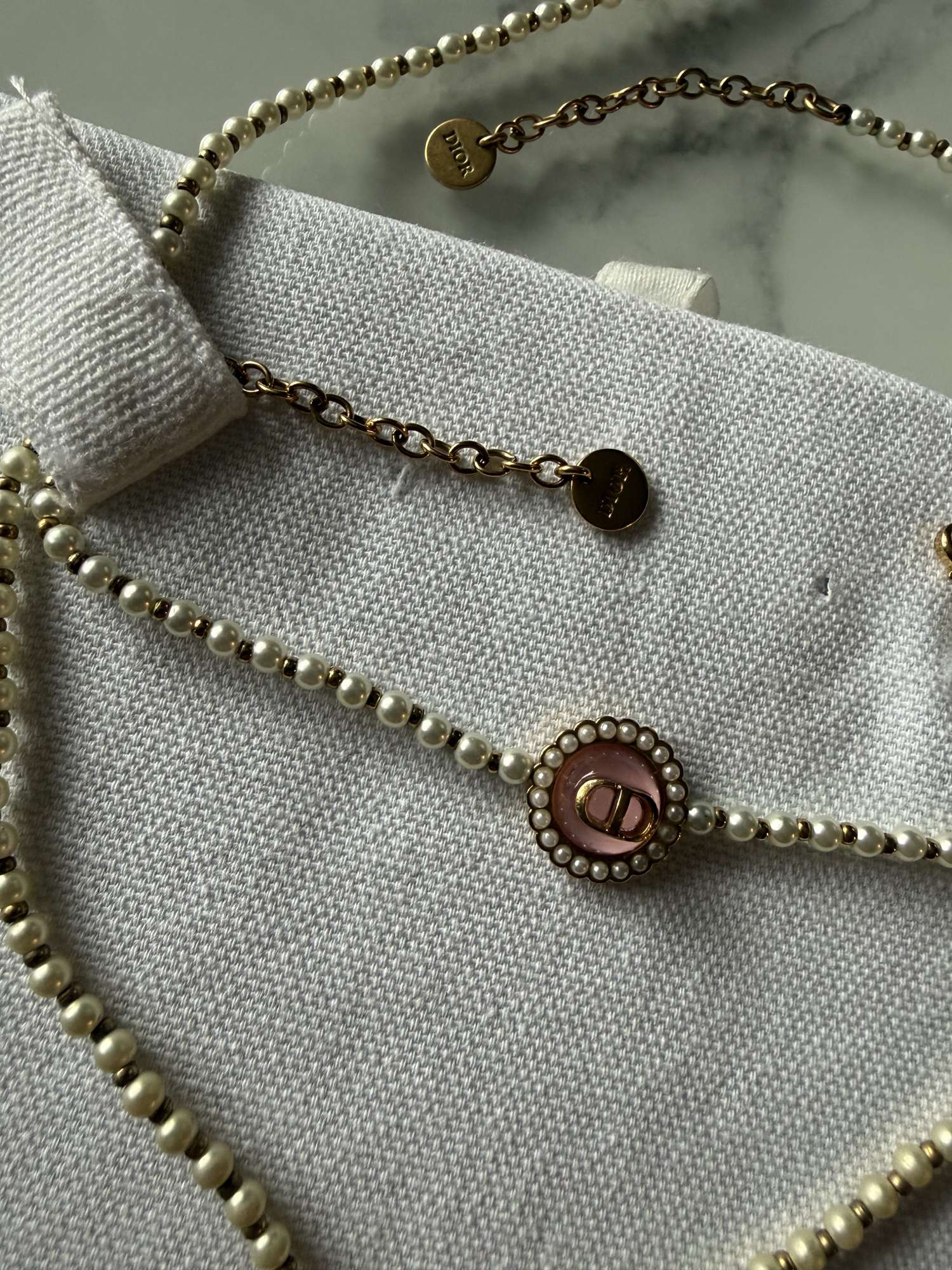 Dior set nahrdelnik a náramok