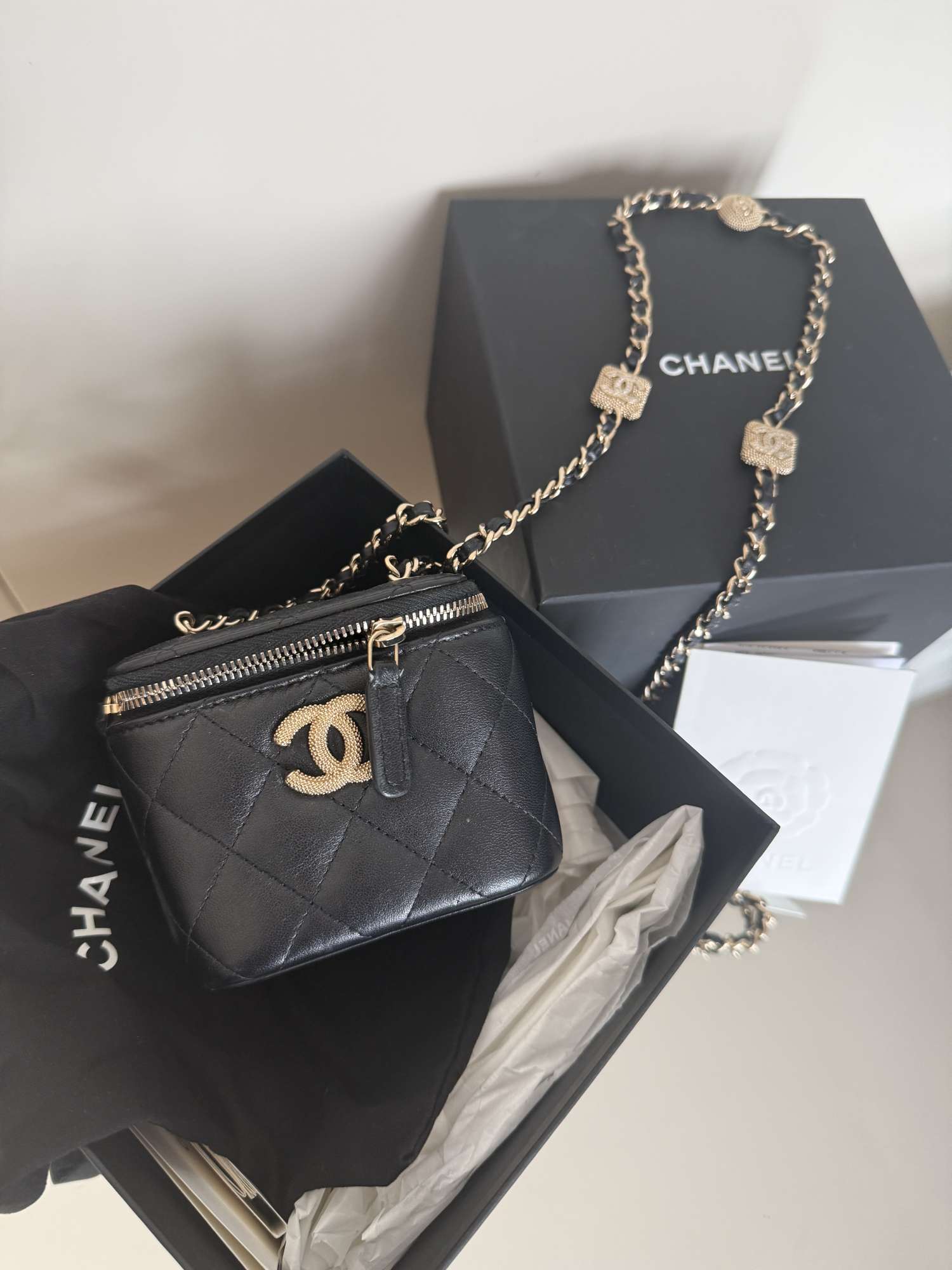 Chanel vanity mini