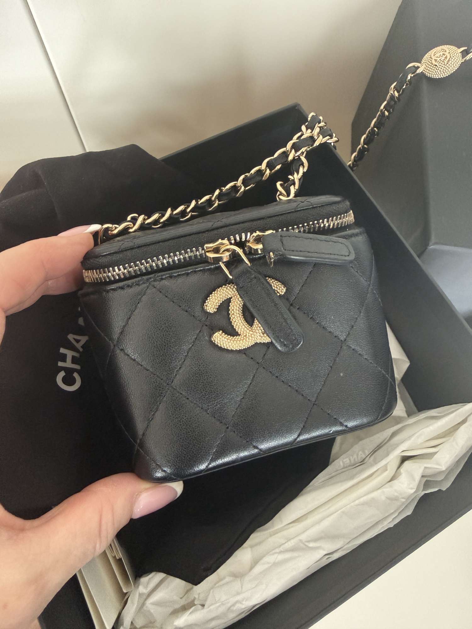Chanel vanity mini