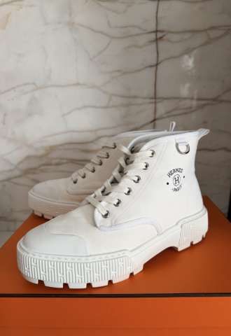 https://www.vipluxury.sk/Tenisky Hermès itineraire