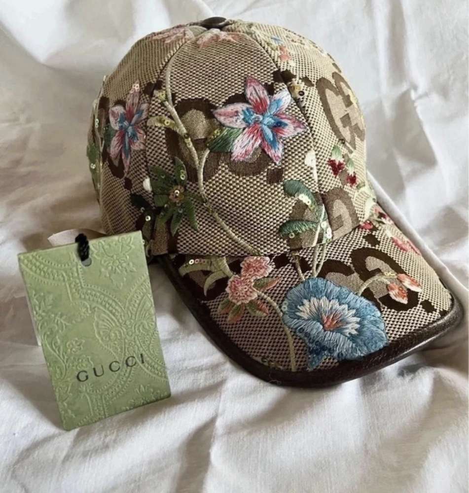 Gucci šiltovka