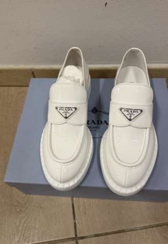 https://www.vipluxury.sk/Prada mokasiny