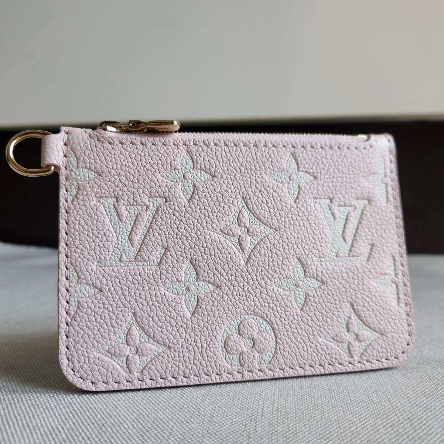 Louis Vuitton Pochette