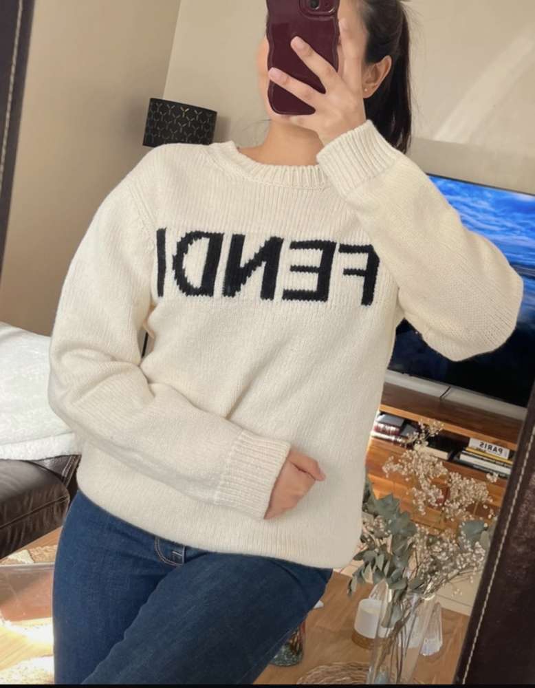 Fendi svetrik