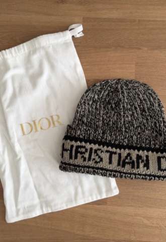 https://www.vipluxury.sk/Dior čiapka