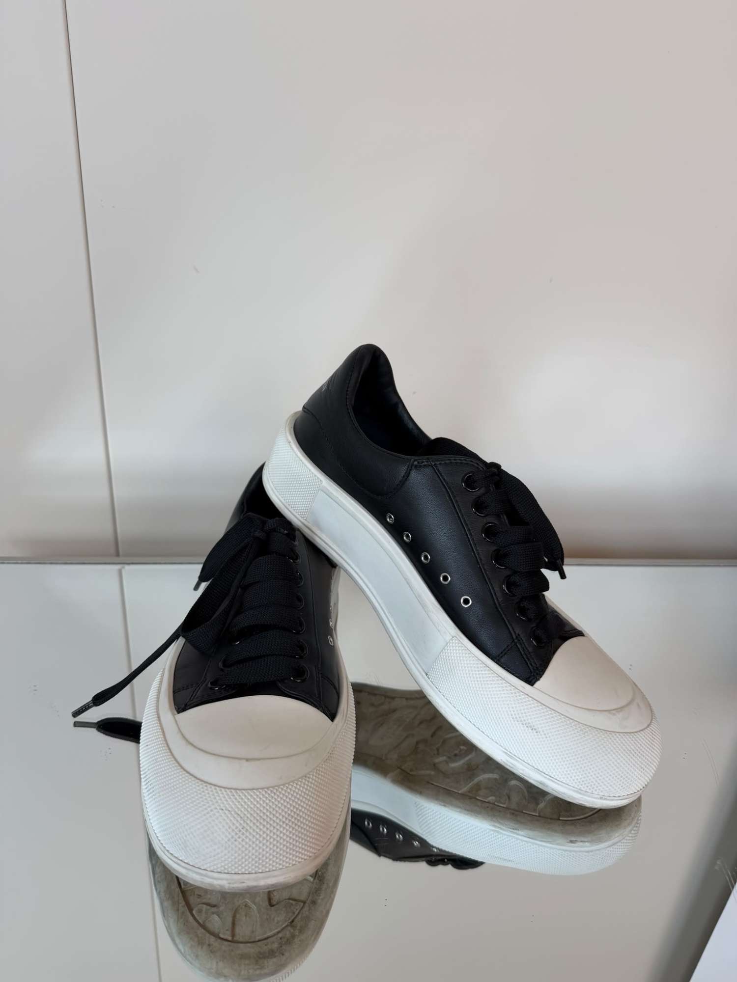 Alexander McQueen tenisky