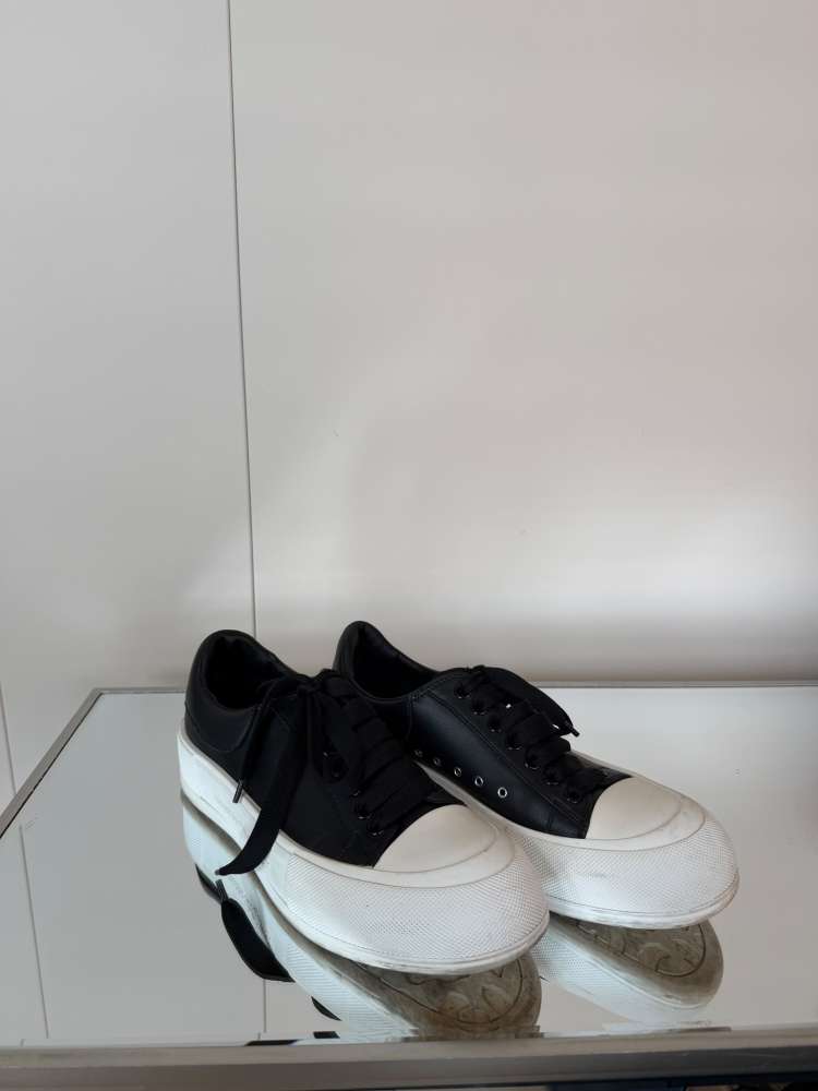 Alexander McQueen tenisky