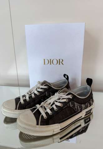 https://www.vipluxury.sk/Dior tenisky