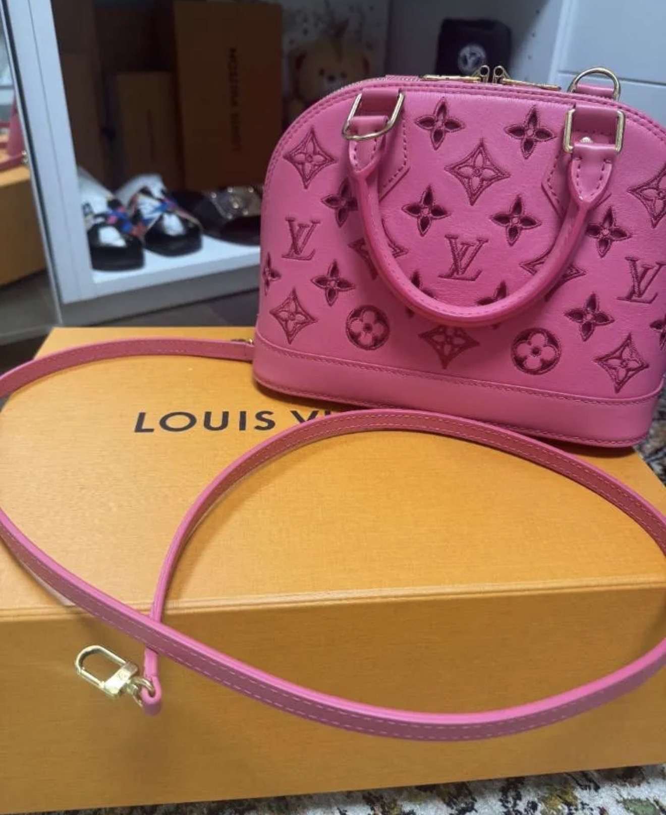 Louis Vuitton Alma BB