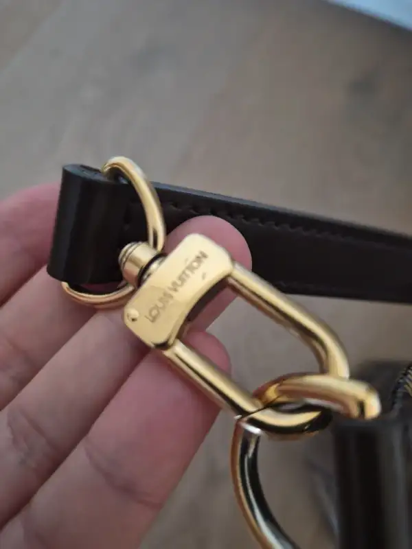 Louis Vuitton Illovo MM
