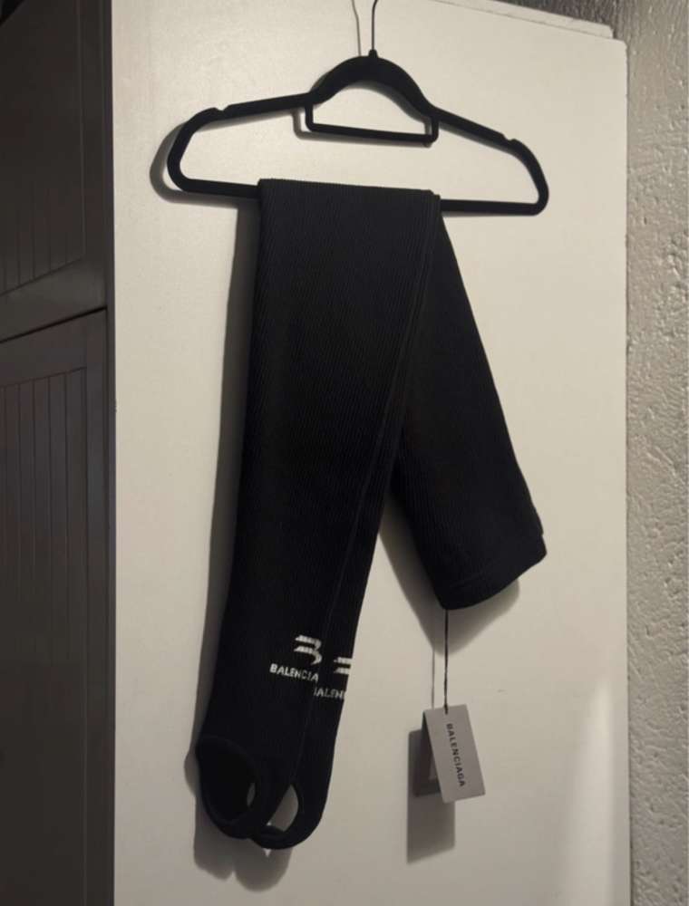 Balenciaga legíny