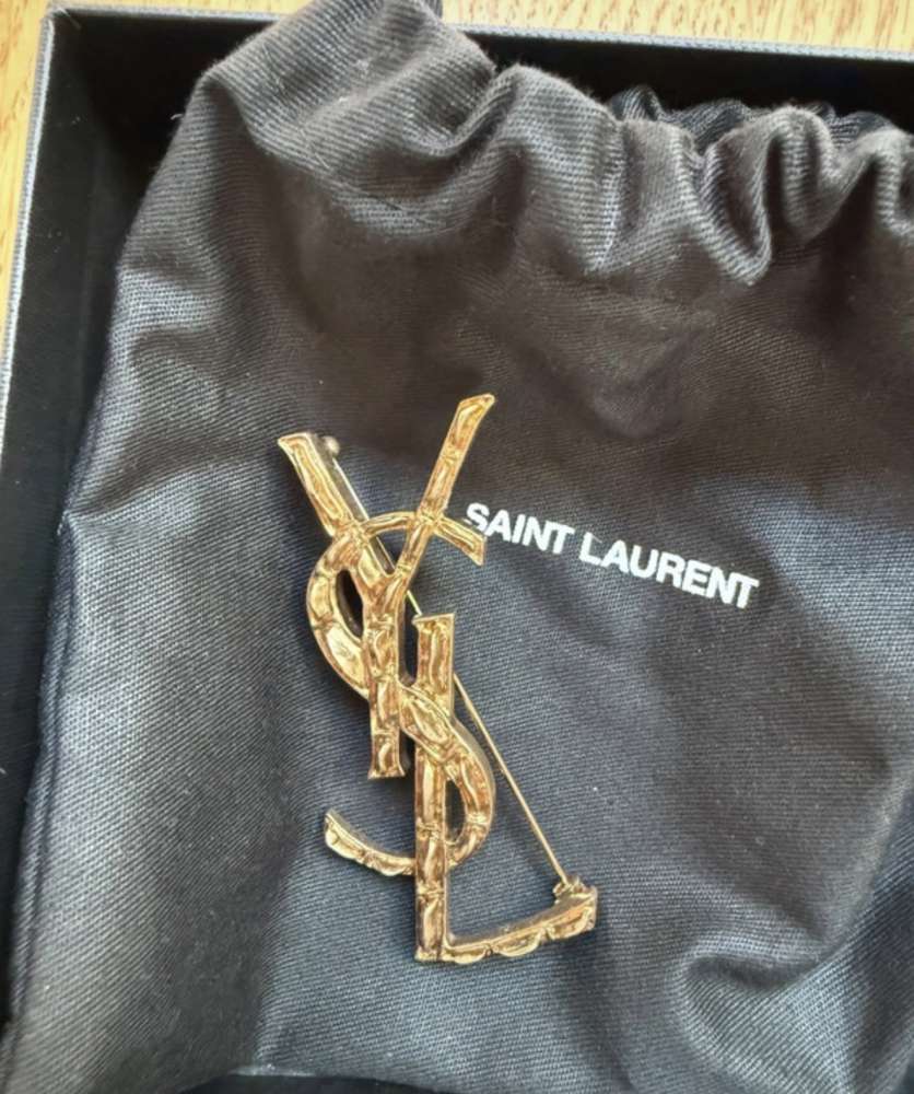 YSL Brosna
