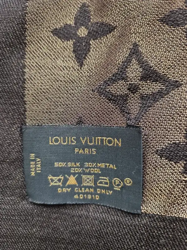 Louis Vuitton Monogram Lurex Shine Shawl Brown